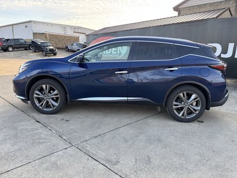 Used 2019 Nissan Murano Platinum w/ Cargo Package image 4