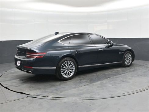 Used 2024 Genesis G80 2.5T image 4