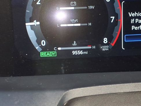 Used 2024 Toyota Tacoma TRD Sport image 7