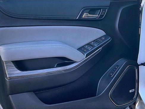 Used 2016 Chevrolet Tahoe LT w/ Luxury Package image 18