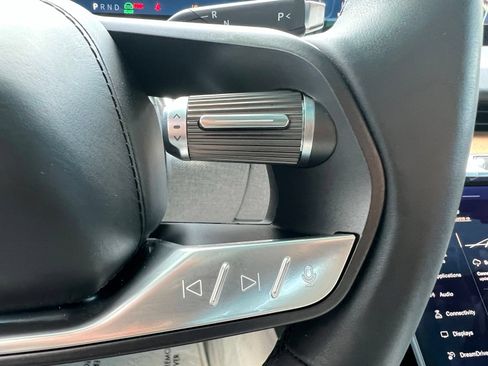Used 2023 Lucid Air Touring AWD/4WD image 35