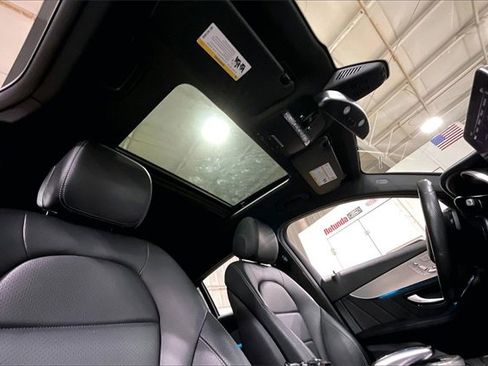 Used 2019 Mercedes-Benz GLC 300 4MATIC Coupe image 22