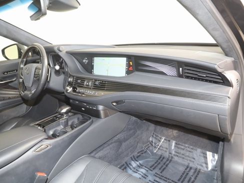 Used 2019 Lexus LS 500 AWD w/ Interior Upgrade Package image 53