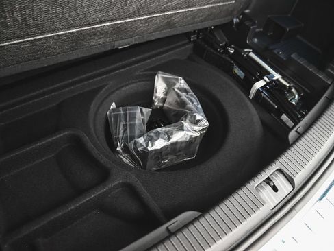 Used 2026 Volkswagen Atlas SE AWD/4WD image 36