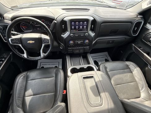 Used 2019 Chevrolet Silverado 1500 LTZ AWD/4WD image 23