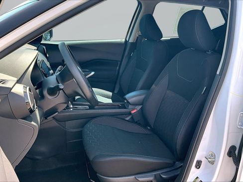 Certified 2023 Nissan Kicks SV FWD image 22