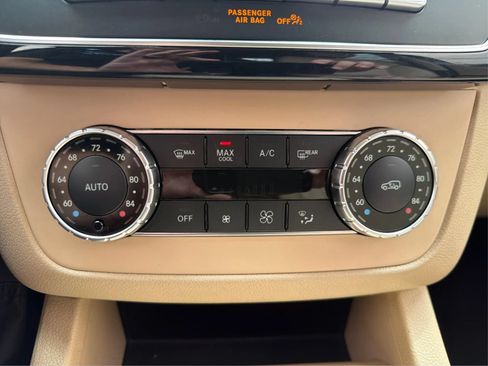 Used 2017 Mercedes-Benz GLE 350 4MATIC w/ Premium 1 Package image 33