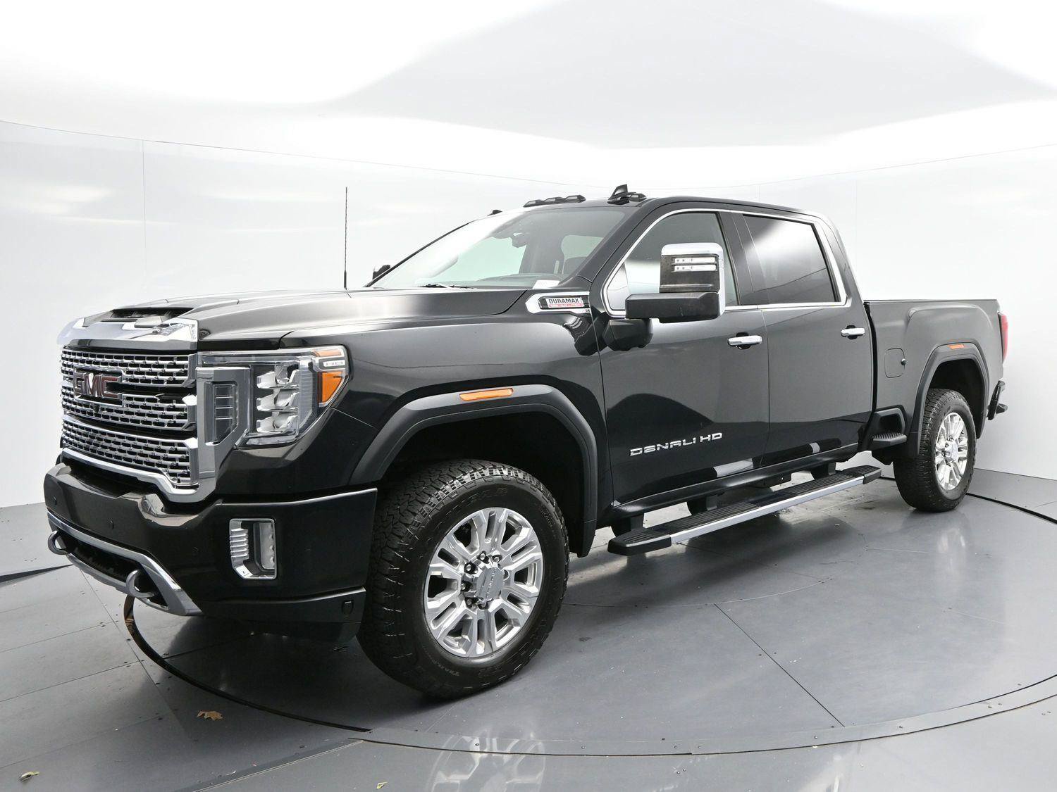 Used 2020 GMC Sierra 2500 Denali w/ Denali Ultimate Package AWD/4WD image 3