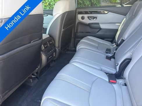 Used 2023 Honda Pilot Touring image 20