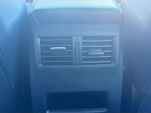 New 2026 Mitsubishi Outlander SE image 28