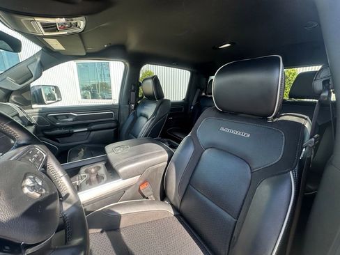 Used 2023 RAM 1500 Laramie image 12