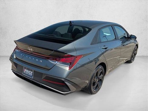 Used 2026 Hyundai Elantra Sport FWD image 5