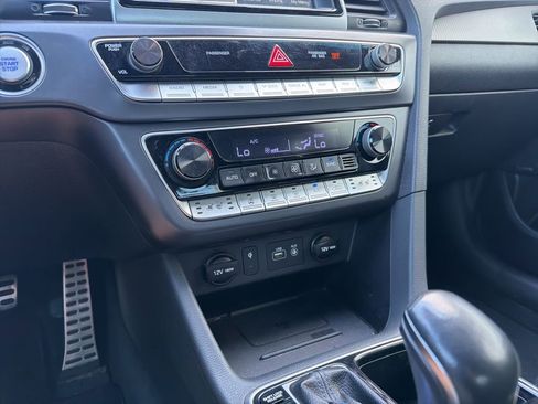 Used 2018 Hyundai Sonata Limited FWD image 17