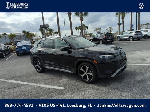 New 2026 Volkswagen Tiguan SE image 1