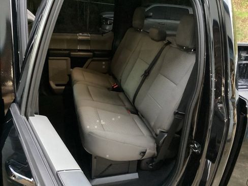 Used 2021 Ford F250 XLT w/ XLT Premium Package image 34