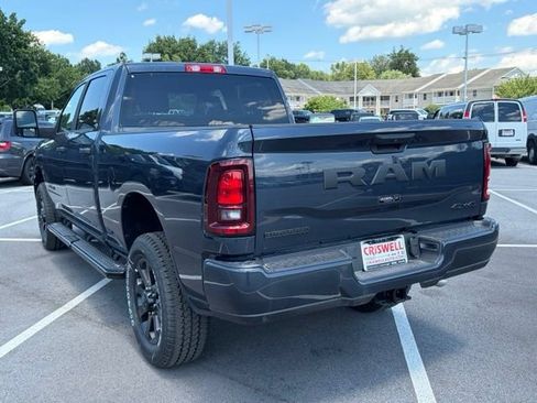 New 2026 RAM 2500 Big Horn AWD/4WD image 4
