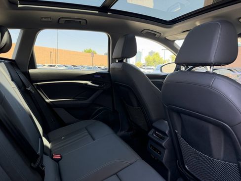 Used 2025 Audi Q6 e-tron Premium Plus w/ Premium Plus RWD image 43