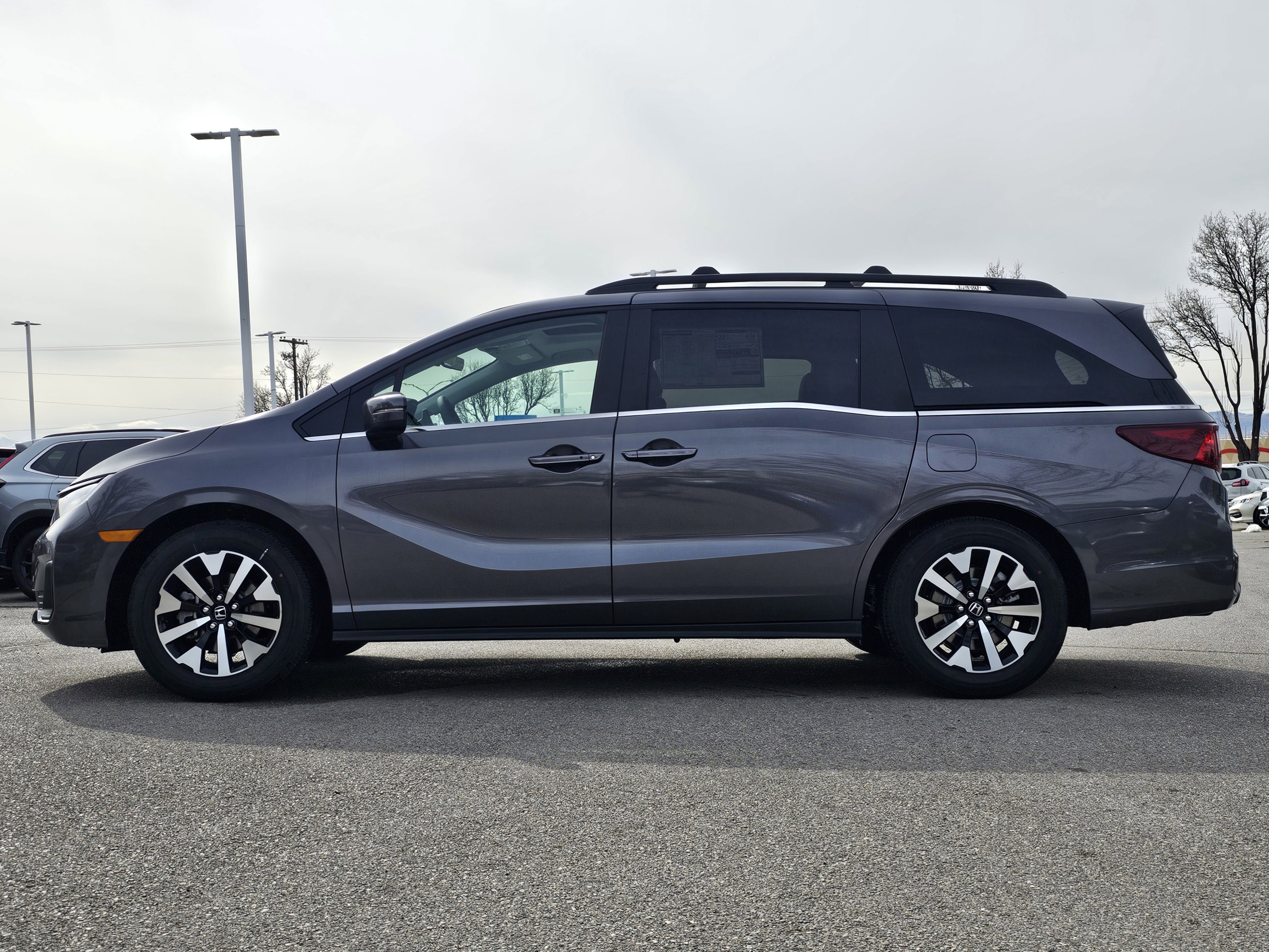 New 2026 Honda Odyssey EX-L image 5