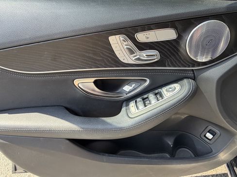 Used 2016 Mercedes-Benz C 300 Sedan image 13