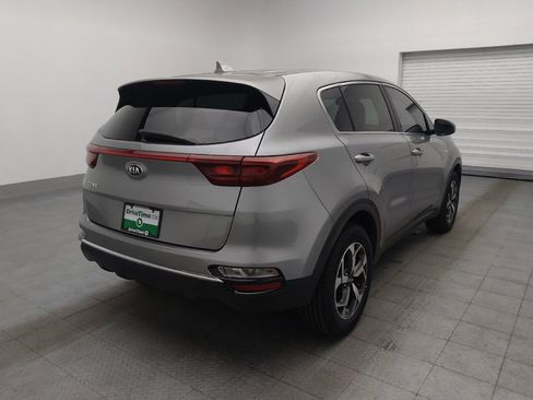Used 2021 Kia Sportage LX AWD/4WD image 9