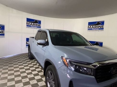 Used 2023 Honda Ridgeline RTL-E image 4