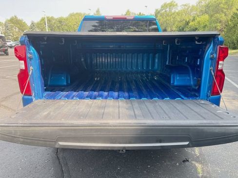 Used 2023 Chevrolet Silverado 1500 RST AWD/4WD image 25