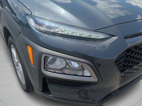 Used 2019 Hyundai Kona SE FWD image 37