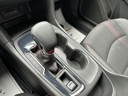 Used 2024 Chevrolet Equinox RS image 19