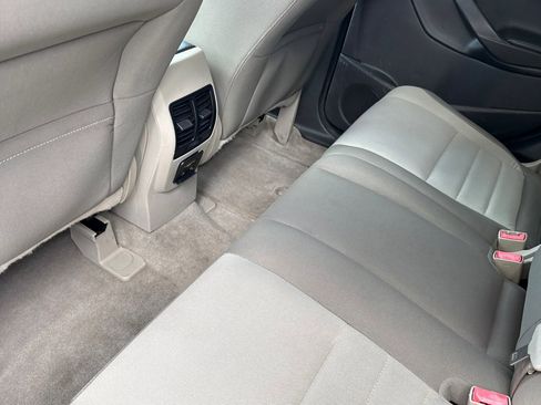 Used 2013 Ford Escape SE image 26