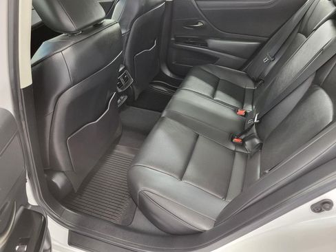 Used 2023 Lexus ES 250 w/ Premium Package AWD/4WD image 51