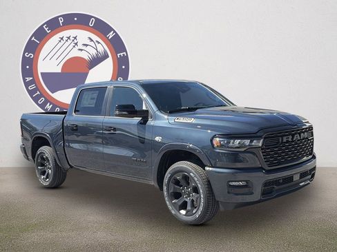 New 2026 RAM 1500 Big Horn AWD/4WD image 2