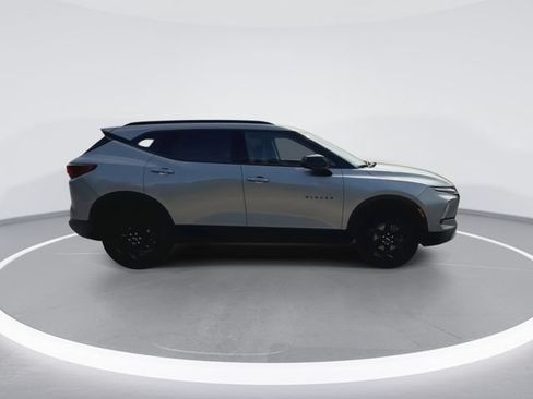 Used 2023 Chevrolet Blazer LT w/ Convenience Package FWD image 13