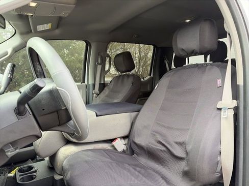 Used 2018 Ford F150 XLT w/ Equipment Group 302A Luxury image 12