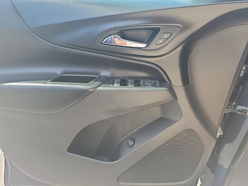Used 2019 Chevrolet Equinox LT AWD/4WD image 23