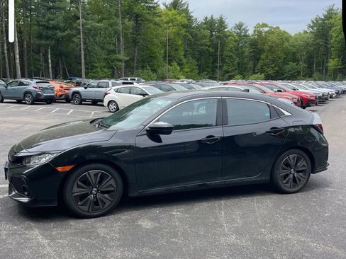 Used 2017 Honda Civic EX image 2