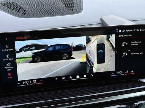 New 2026 BMW X5 xDrive50e w/ Executive Package image 25