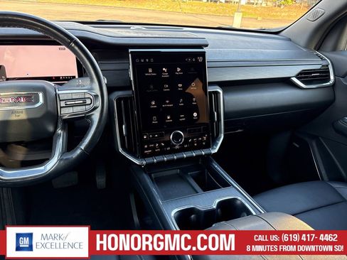 Used 2024 GMC Acadia Elevation image 32