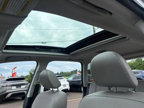 Used 2014 Subaru Forester 2.5i Touring AWD/4WD image 15
