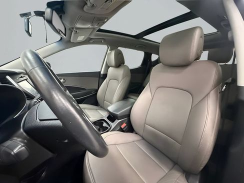 Used 2017 Hyundai Santa Fe Sport w/ 2.4L Tech Package 04 FWD image 11