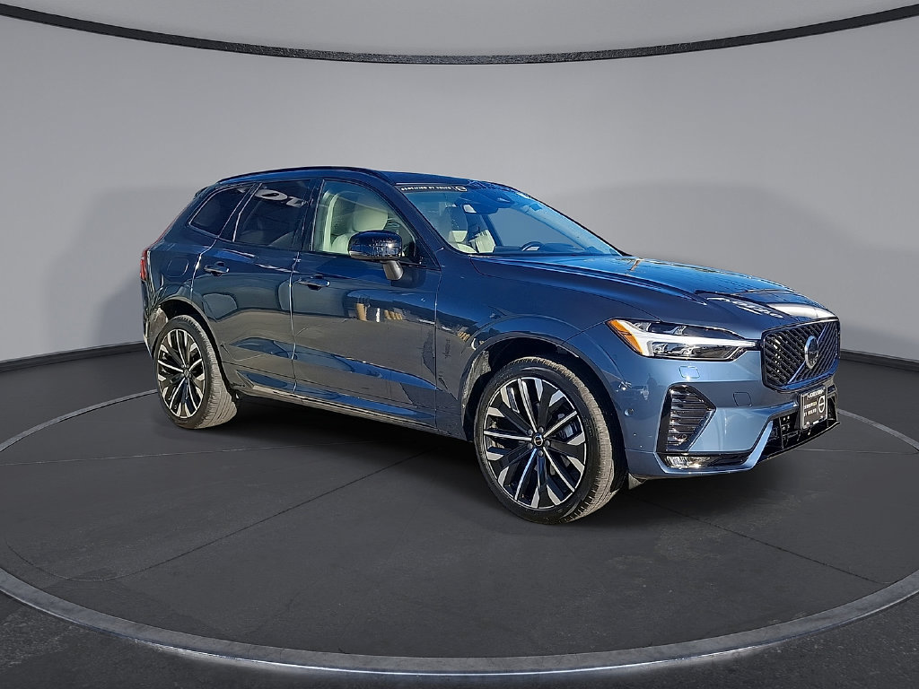Certified 2026 Volvo XC60 B5 Ultra AWD/4WD image 5
