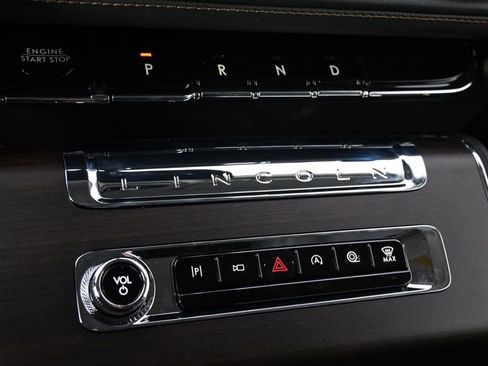 New 2026 Lincoln Aviator Reserve AWD/4WD image 31