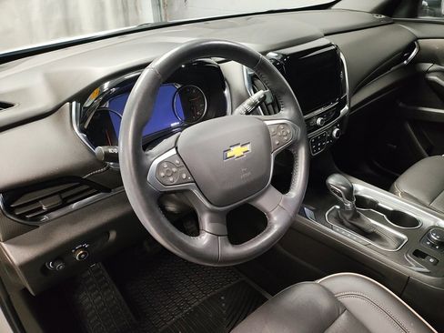 Certified 2022 Chevrolet Traverse Premier image 25