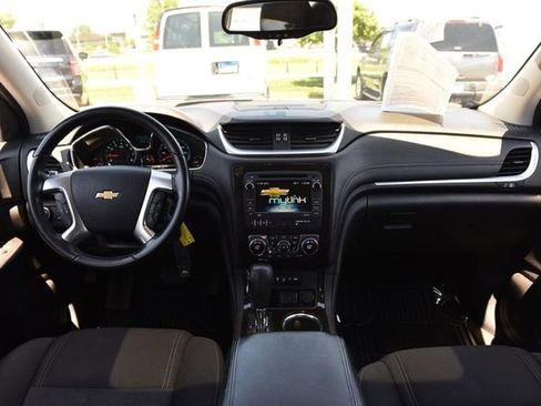 Used 2015 Chevrolet Traverse LT w/ Traveler's Package FWD image 7