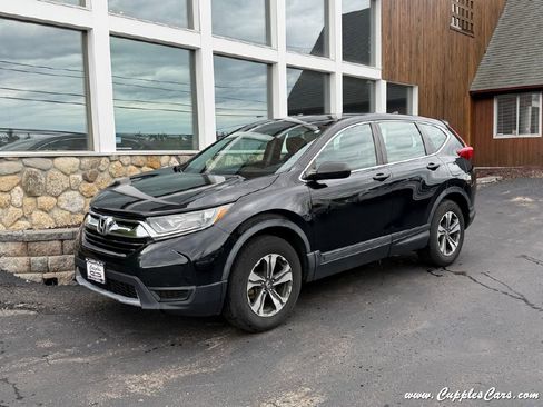 Used 2017 Honda CR-V LX image 1