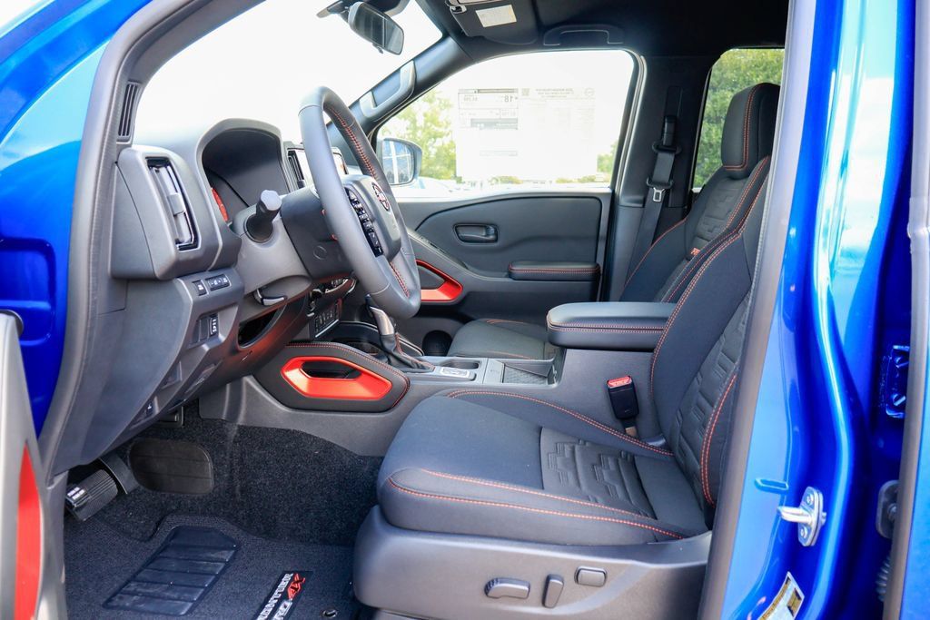 New 2026 Nissan Frontier PRO-4X w/ Pro-4x Convenience Package AWD/4WD image 7