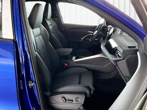 New 2025 Audi SQ5 Premium Plus image 11