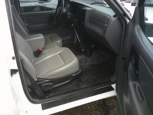 Used 2008 Ford Ranger XL RWD image 12