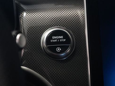 New 2026 Mercedes-Benz GLC 43 AMG 4MATIC image 27