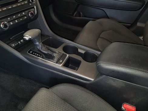 Used 2018 Kia Optima LX FWD image 26