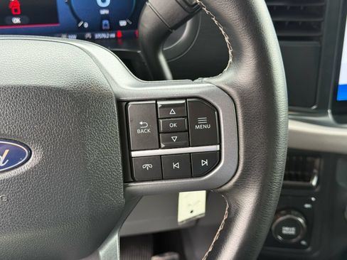 Used 2025 Ford F150 XLT w/ Equipment Group 301A Standard AWD/4WD image 17
